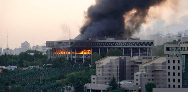 آقای جبلی! درهای صداوسیما همچنان بر همان پاشنه می‌چرخد