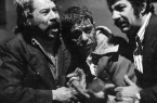 «بهروز وثوقی» و «داوود رشیدی» در فیلم «کندو» «فریدون گله»/عکس