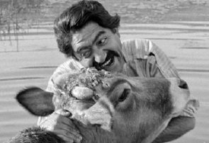 مرور سینما ایران؛ ۱۸ مهر ۱۳۵۰، درخشش عزت الله انتظامی در شیکاگو